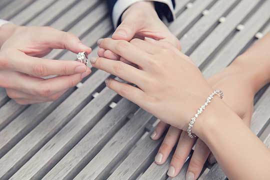 wedding engagement with diamond rings
