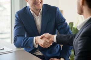 shaking hands agreement