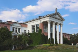 pink house white pillars