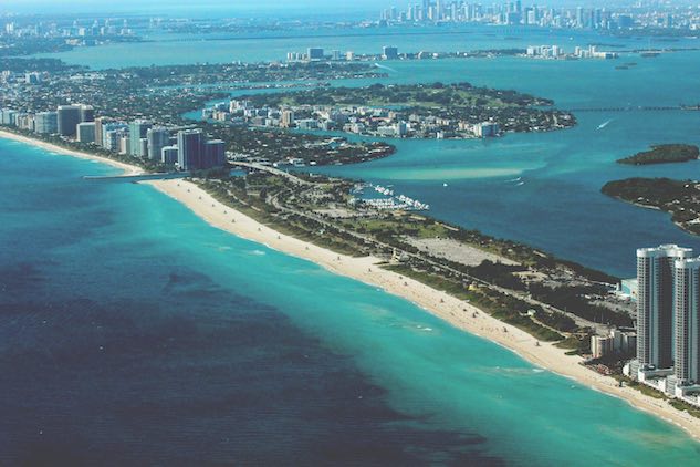 florida llc businesses, restaurants, and hotels on the beach