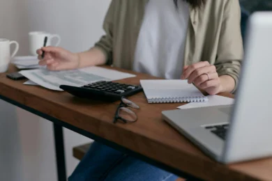 woman preparing taxes